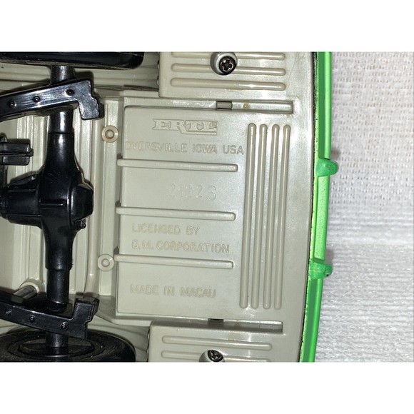 1992 #42 Kyle Petty Mello Yello Grand Prix NASCAR ERTL Diecast Car Racing 11 X 4 - Picture 11 of 16